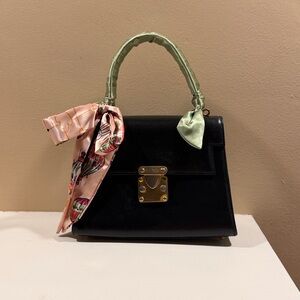 Fendi Bag- READ DESCRIPTION